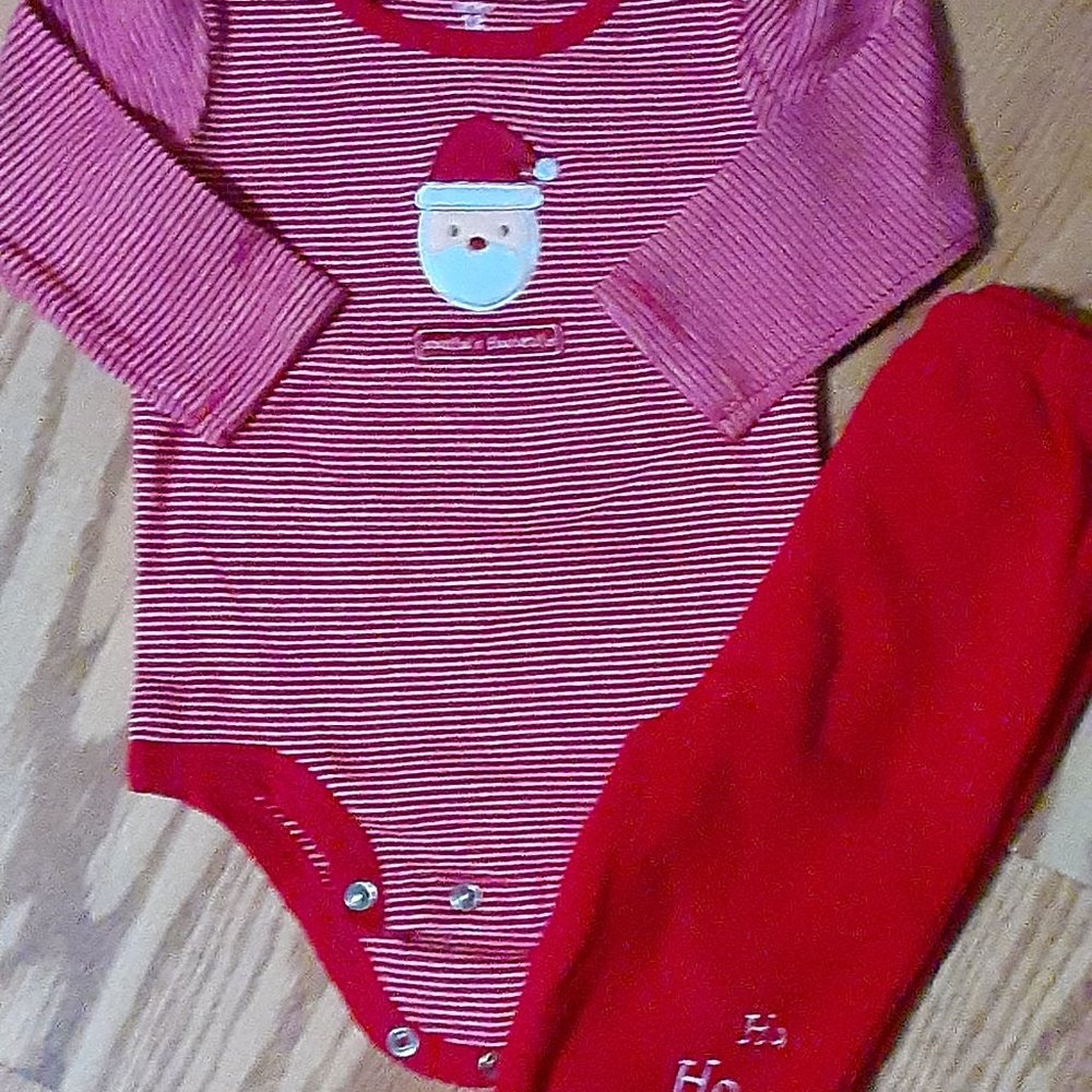 Carters Santa Outfit 12 mos